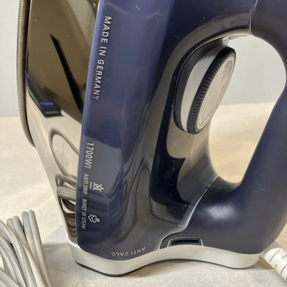Rowenta Pro Master DW8080 Steam Iron 1715W Blue Germany Steam Auto Off Anti-Drip